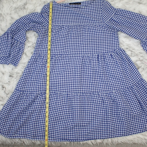 SOLD Zara Woman Gingham Bell Sleeve Dress - Picture 4 of 8